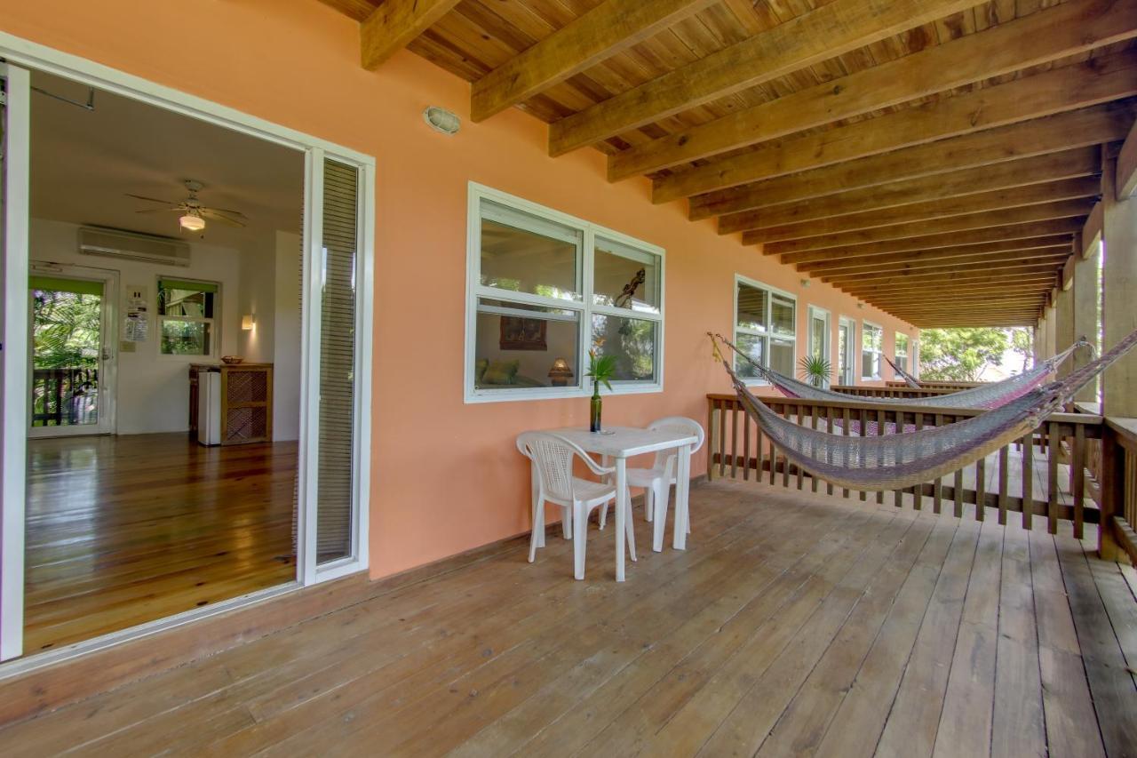 Hotel Posada Las Orquideas,Уест Енд Екстериор снимка